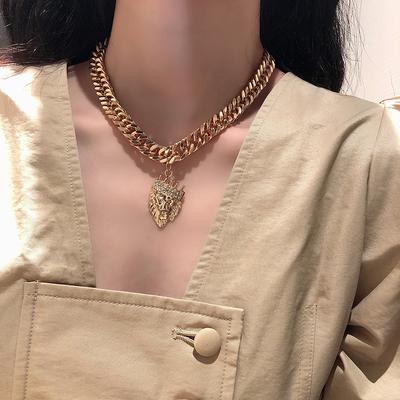 European and American Popular Exaggerated Gold Neck Chain Ins French Choker Diamond-encrusted Lion Head Pendant Collarbone Necklace