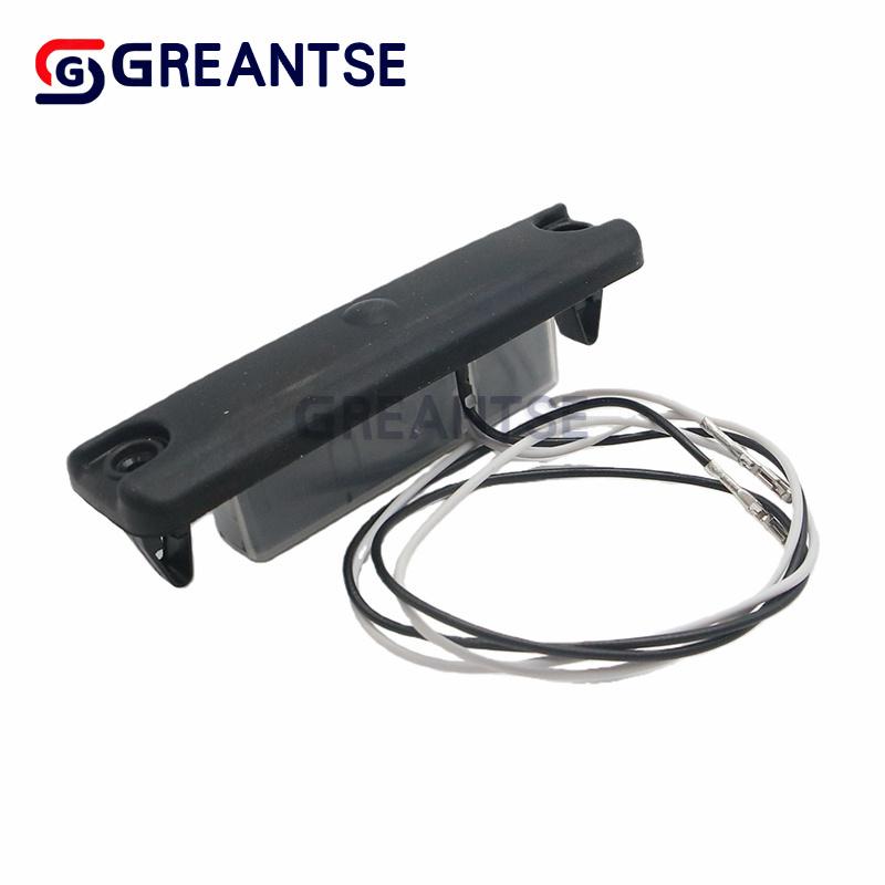 81260-2S000 81260-3Z000 Rear Trunk Opening Button Boot Release Switch For Hyundai Ix35 Santa Fe MK3 for Kia Sportage Mk3