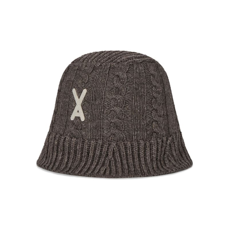 VARZAR VA Applique Cable Knit Bucket Hat Brown