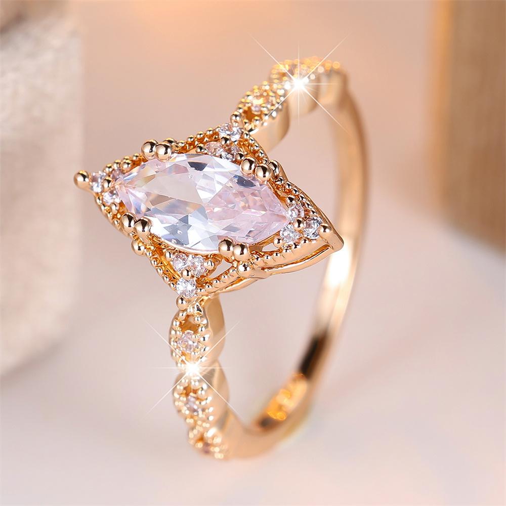 Luxury Crystal Marquise Stone Rings For Women Vintage Gold Silver Color Engagement Ring Bridal Wedding Jewelry Versatile Gifts