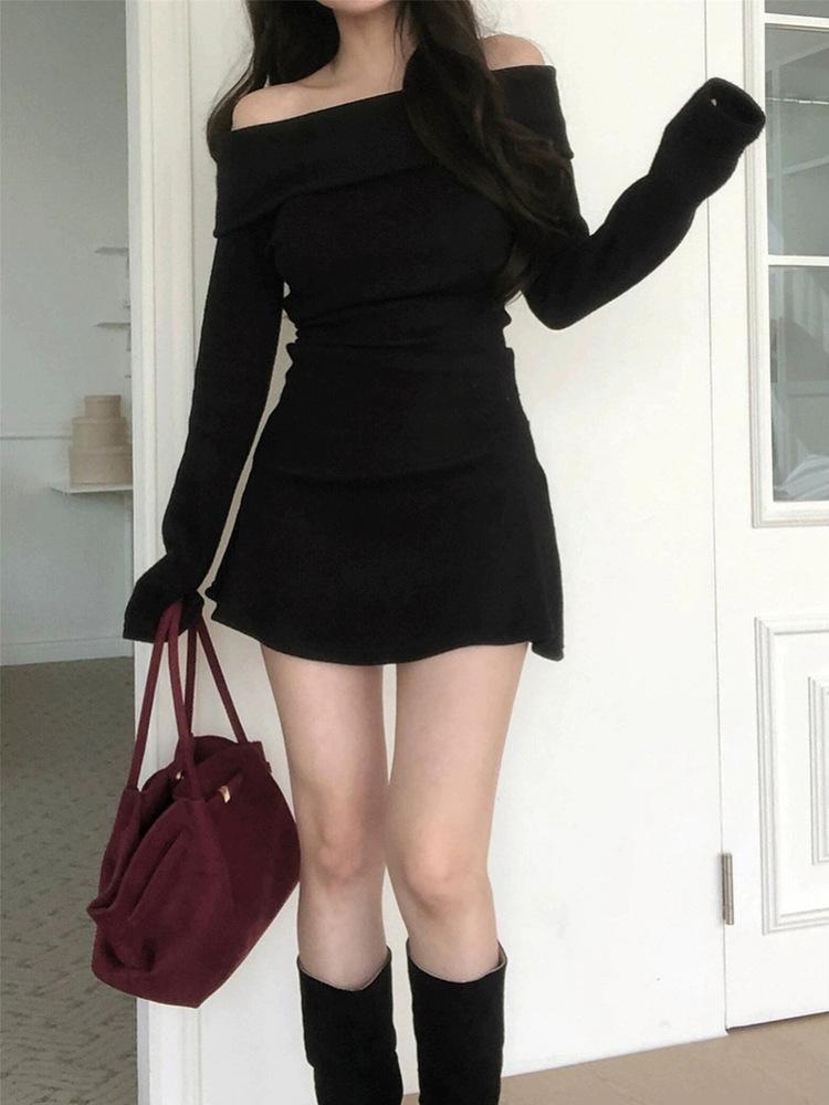 Auf Lager 2025 Herbst/Winter Koreanischer Stil One-Shoulder Strick Woll Bodycon Kleid