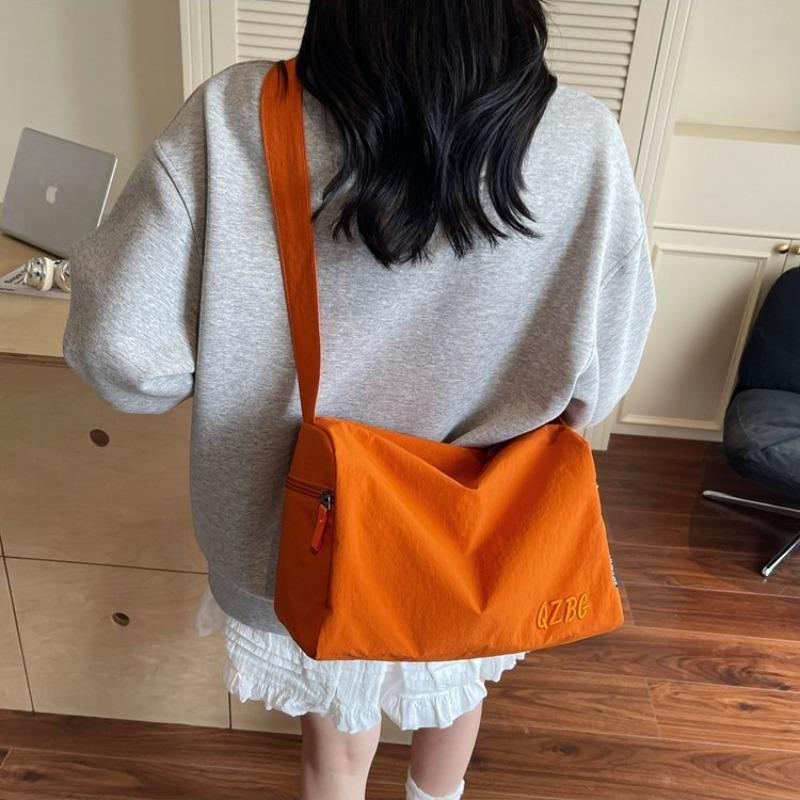 Canvas Bag Women's Large-capacity New Summer Versatile Shoulder Messenger Bag Casual High-end Tote Bag
