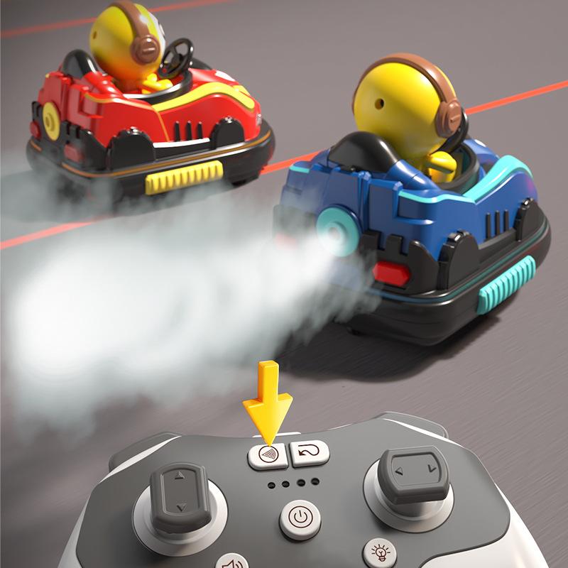 Dual Control Remote Control Racing Cars for Kids, Interactive Bumper Cars with Sound Effects and Smoke Machine