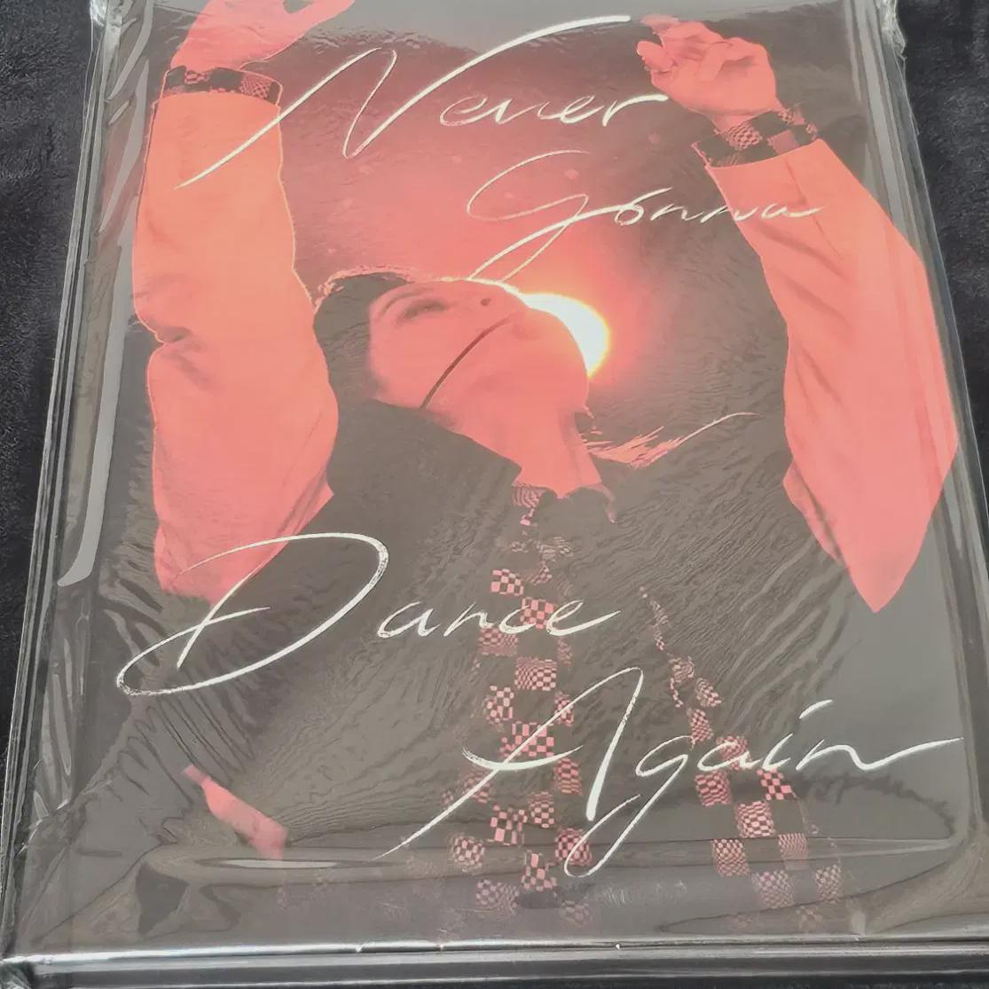 

SHINee Тэмин Нгда Бийондрайв Фотоальбом с фотоисторией Фотобук Включена фотокарточка