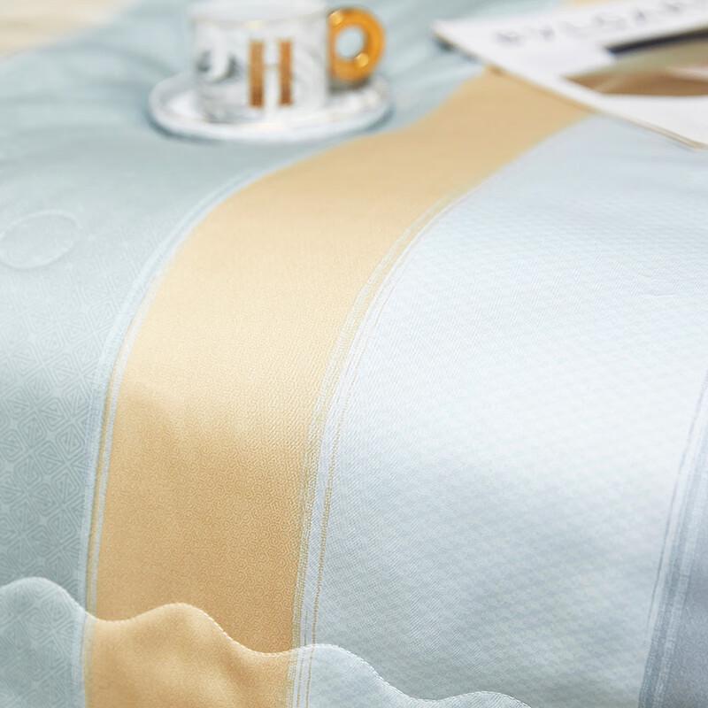 Qilu Tencel Blend Summer Quilt - Freehand Life Design