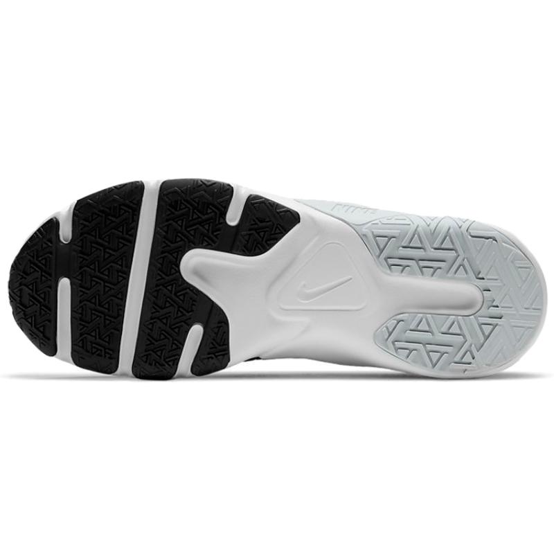 Nike Dámské tréninkové fotbalové boty Legend Essential 2 Černé Bílé CQ9545-001