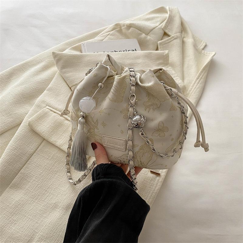 

Проста і модна жіноча сумка літо 2024 нова персоналізована красива сумка-відро повсякденна проста сумка через плече сумка-месенджер