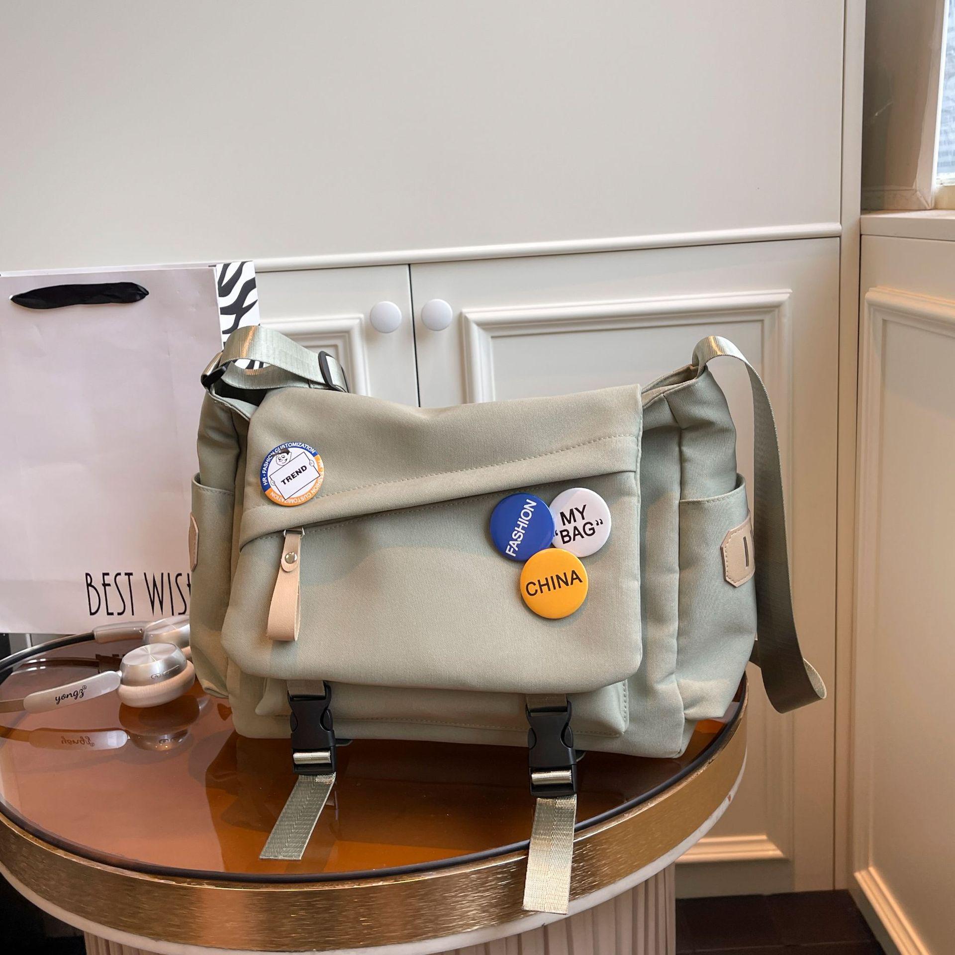 

Unisex Japanese Trend Large Capacity Crossbody & Messenger Shoulder Bag for Work and Casual Wear