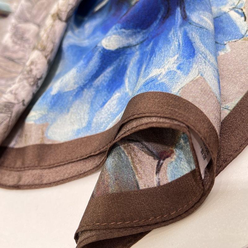 Silk Scarf Women'S Summer Square Scarf Mulberry Silk Scarf Gift Foreign Style Spring And Autumn Shawl