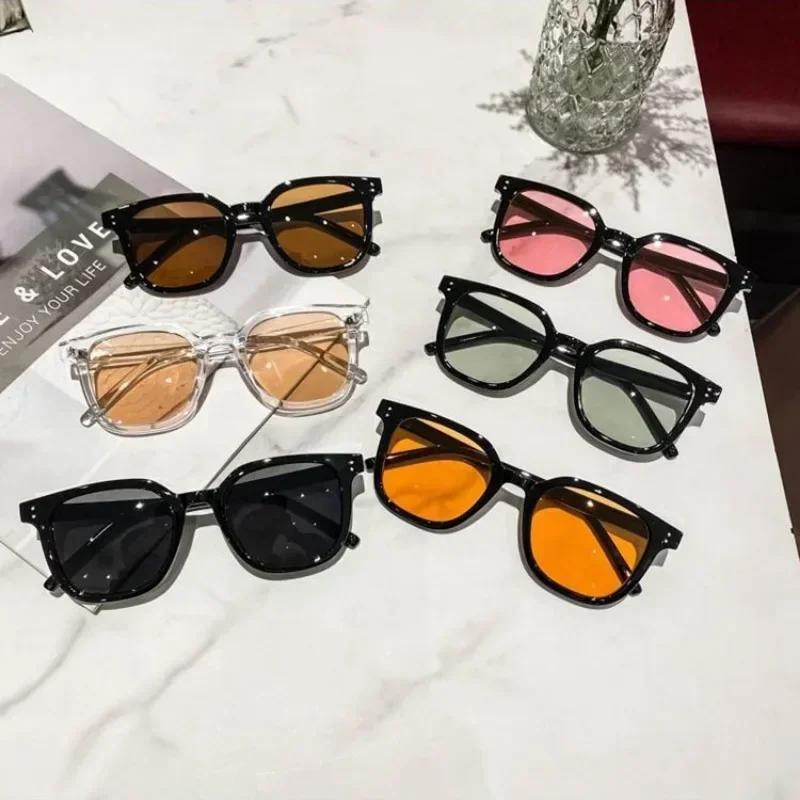 Square Sunglasses for Men Women UV400 Protection Ins Style Thick Frame Tea Color High End Yellow Semi Transparent Unisex