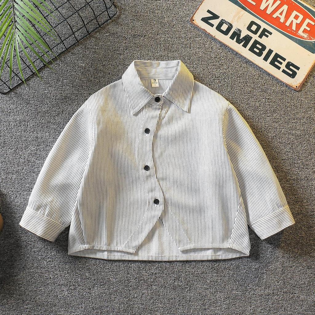 Trendigt outfitset för pojkar, vår och höst 2025, i koreansk stil