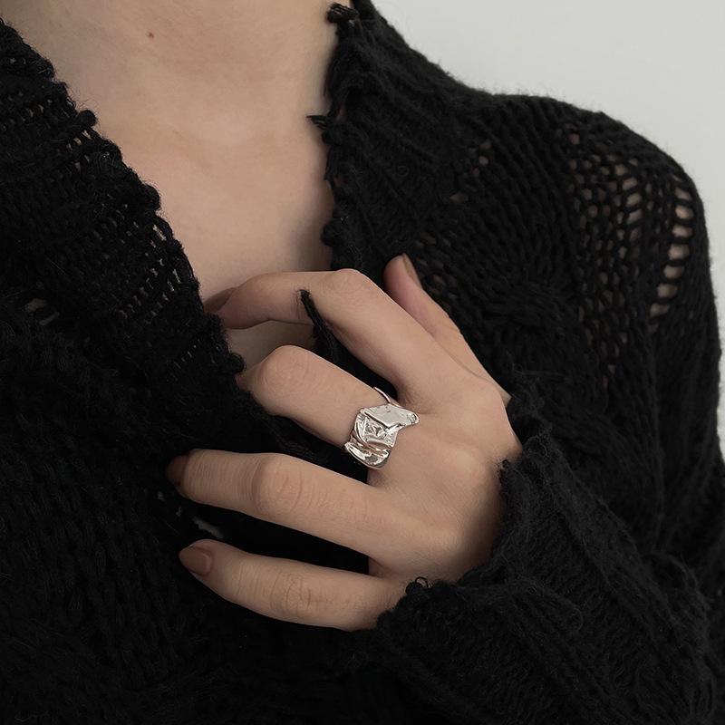 Women's Adjustable Retro Geometric Ring - Korean Style Temperament with Unique Irregular Design
