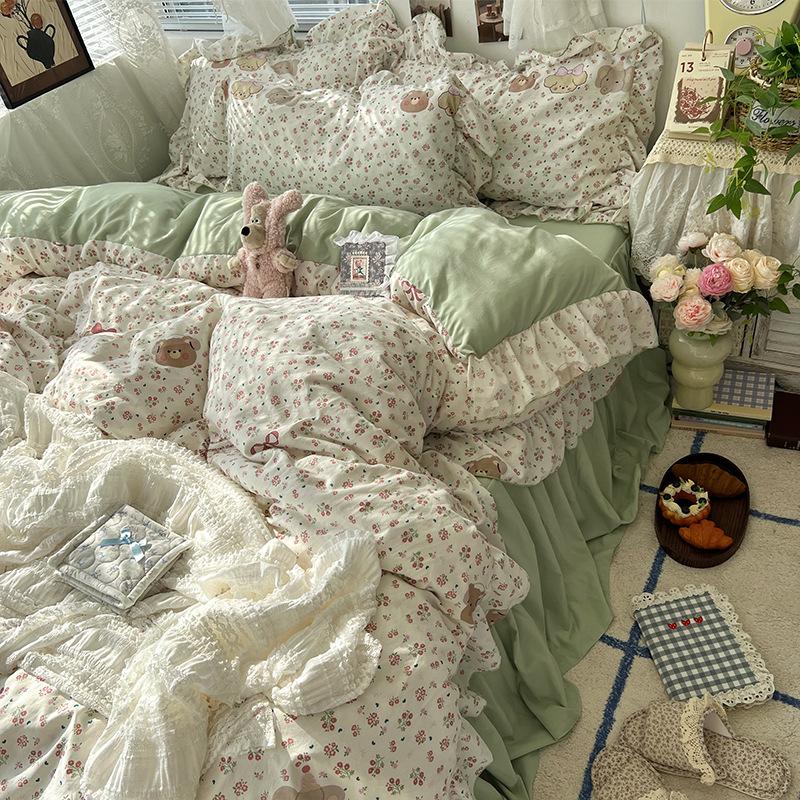 Floral Bedding Set Four-piece Romantic Skin-friendly Breathable Comfortable Washed Sheets Quilt Cover Pillowcase