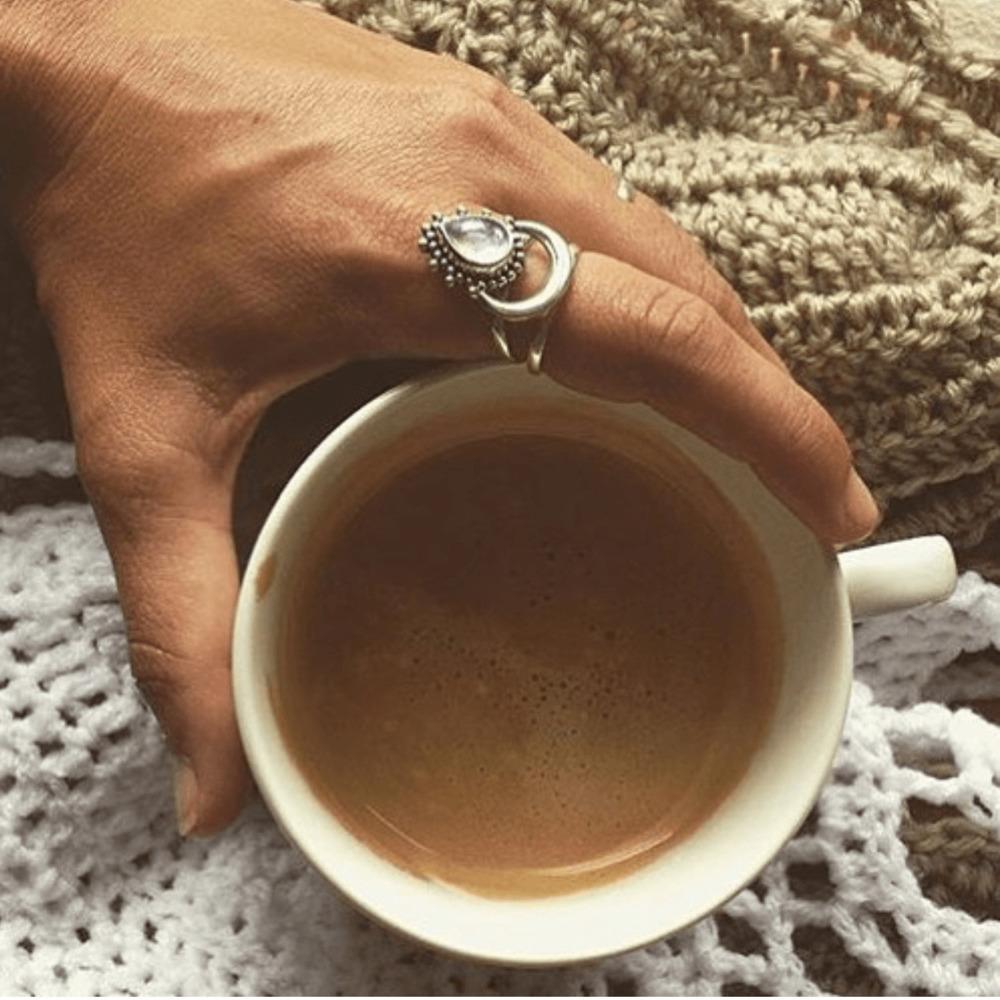 WOSIKATE Vintage Water Drop Shaped Moonstone Thai CopperRing For Women Fashion Jewelry Punk Style Hand Accessories Finger Ring