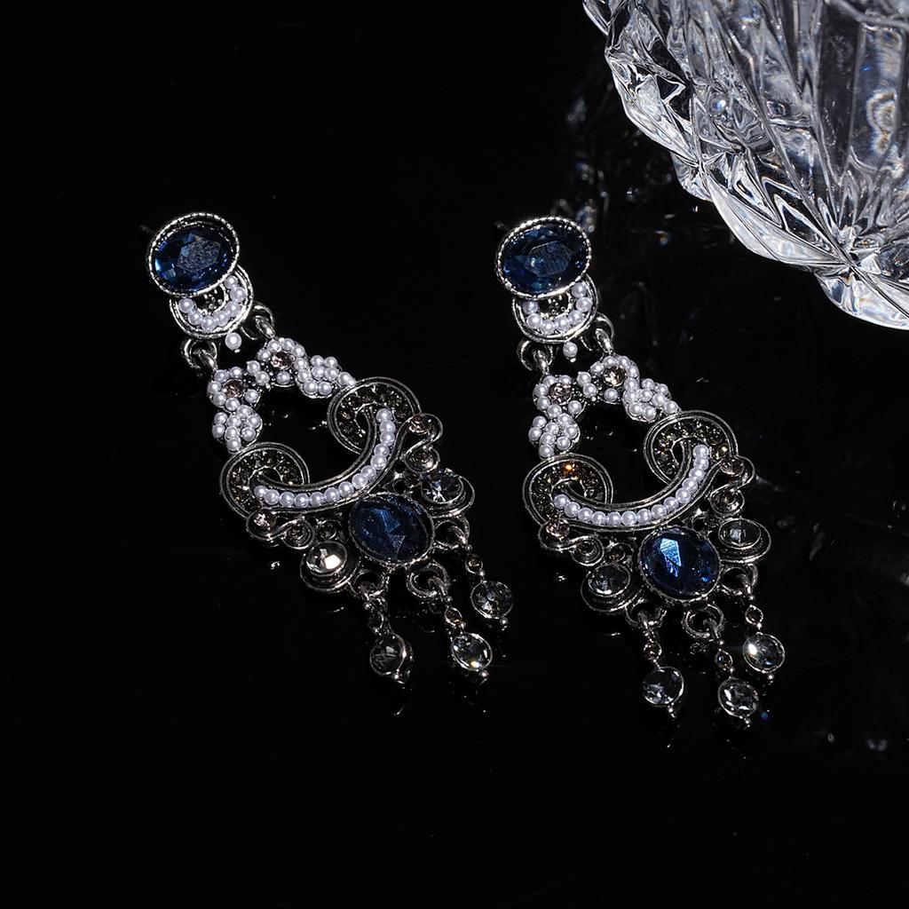 Silver Needle Ethnic Style Diamond-set Pearl Fringed Earrings Retro Ethnic Style Stud Earrings Women's Earrings Design Sense Niche