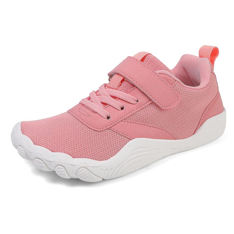 2026 Kids' Breathable Mesh Sports Shoes: Wear-Resistant, Soft Sole, Ideal for Spring, Summer, Autumn Running and Outdoor Play.