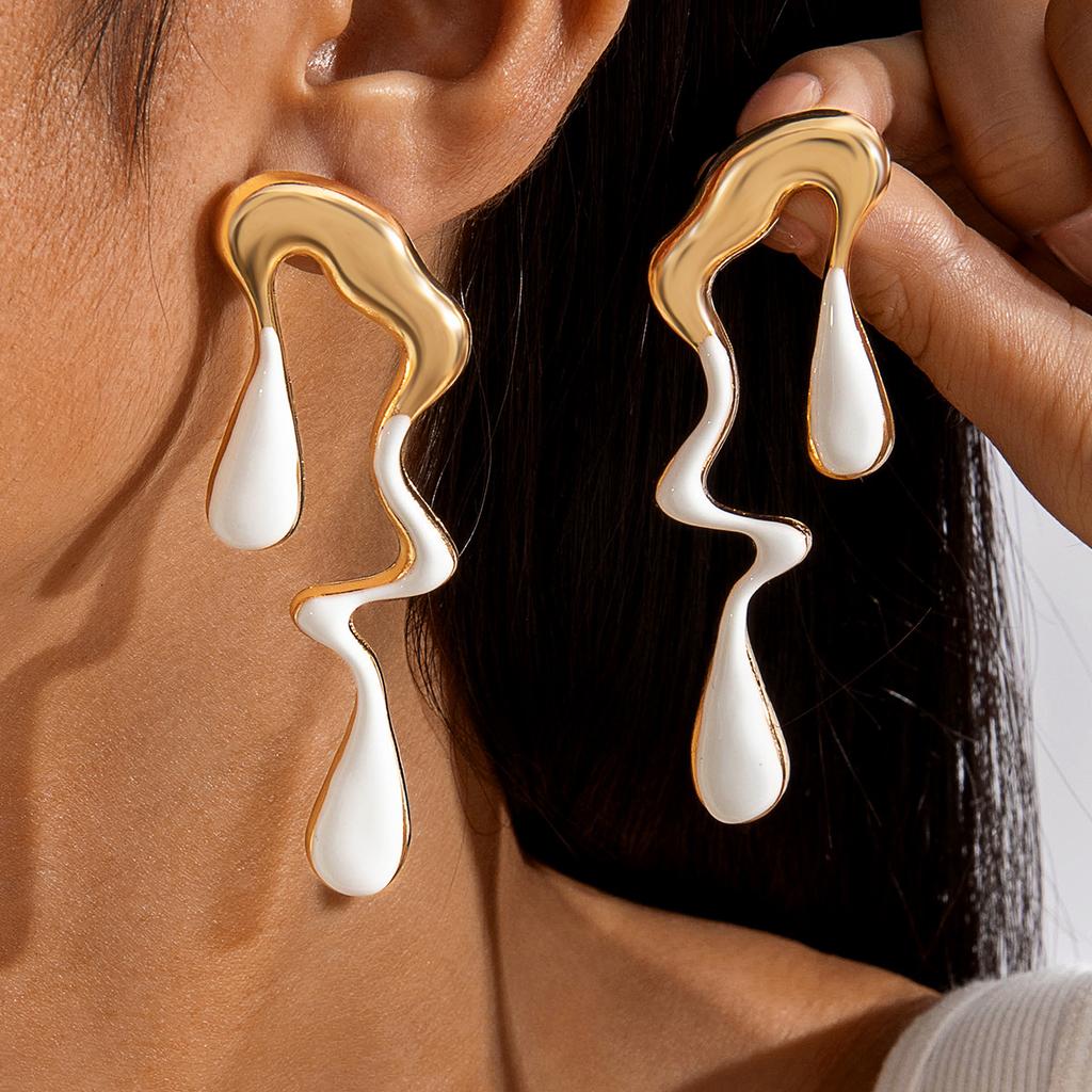 Fashion Multi-color Alloy Dripping Oil Irregular Earrings Niche Personality Liquid Design Sweet Cool Earrings