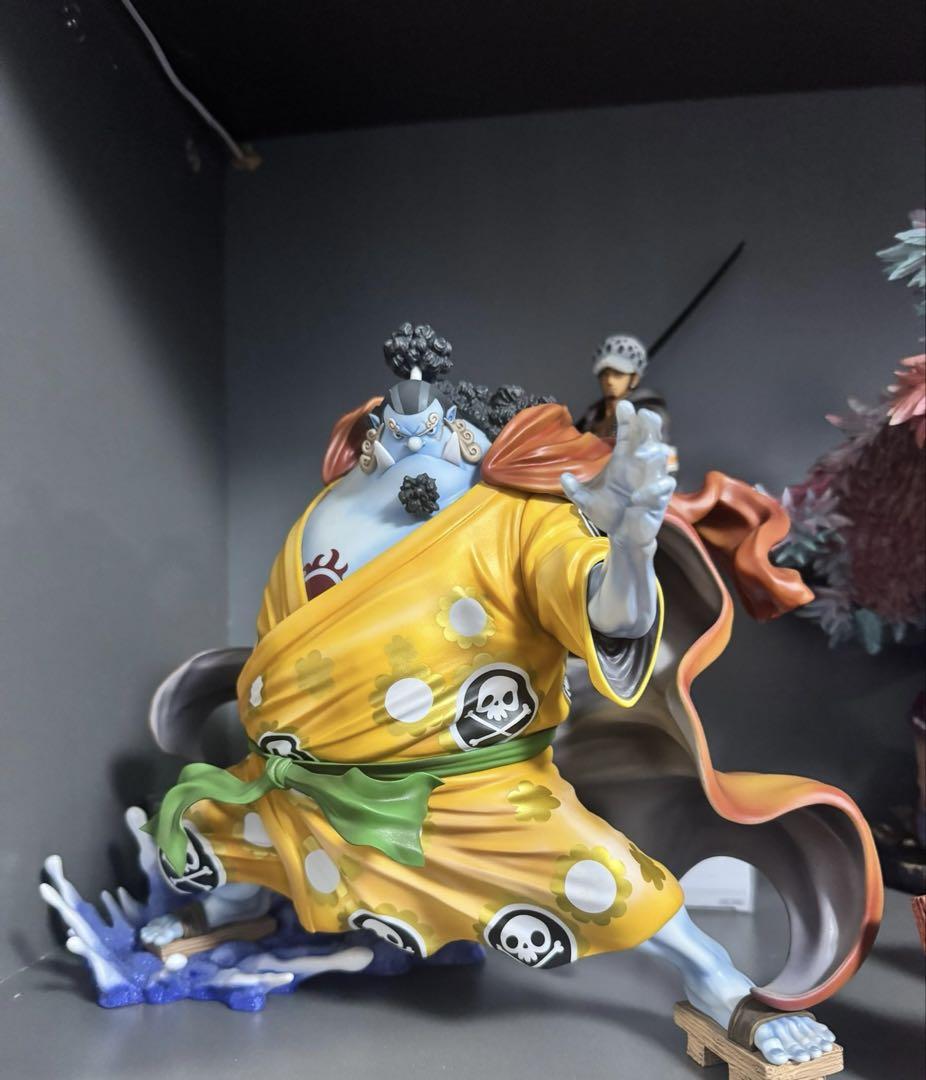 

[Б/У] POP Maximum: Китовая акула пролива, Супер ограниченный выпуск