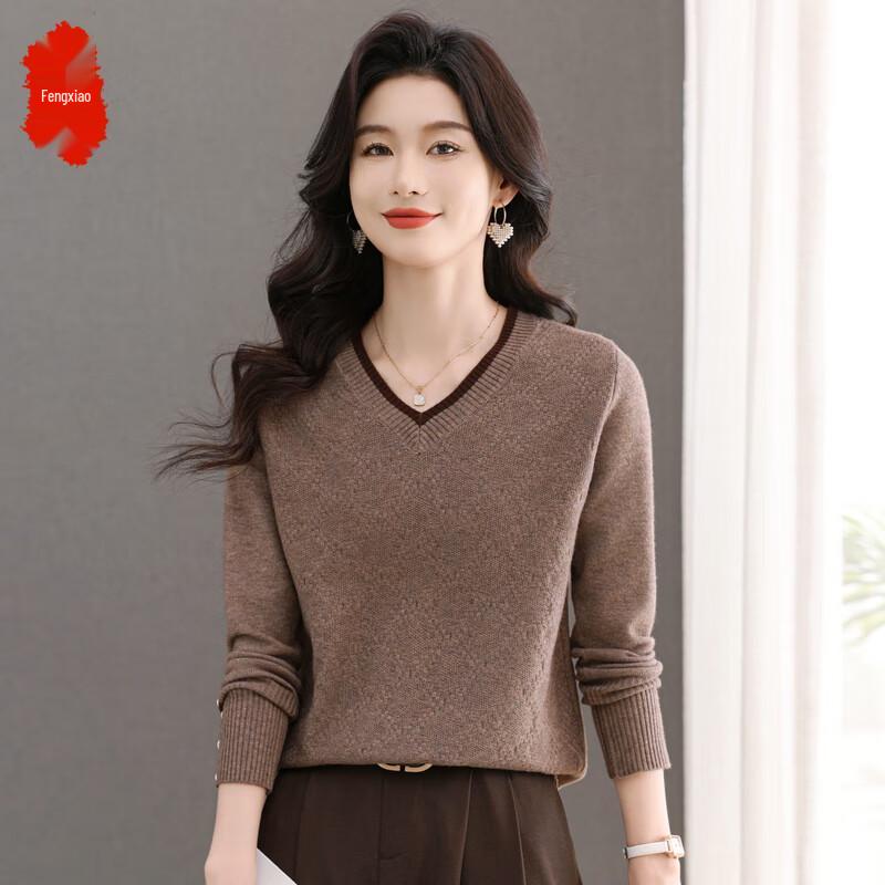 

Women s V-Neck Knit Pullover Sweater M