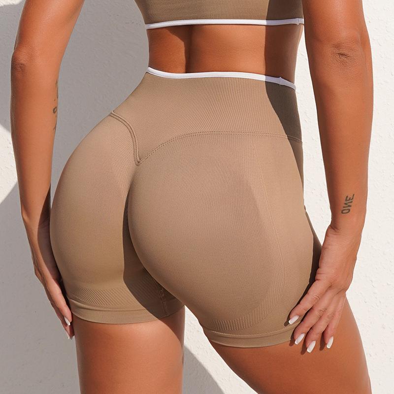 

White Trimmed Women s Yoga Set with Hollow Back & High Waist, Perfect for Running & Fitness. Medium