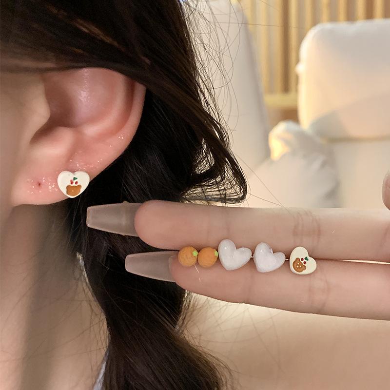 

Silver Needle Cute Rabbit Carrot Set Earrings Female Sweet Versatile Gentle Wind Student Earrings Ear Jewelry
