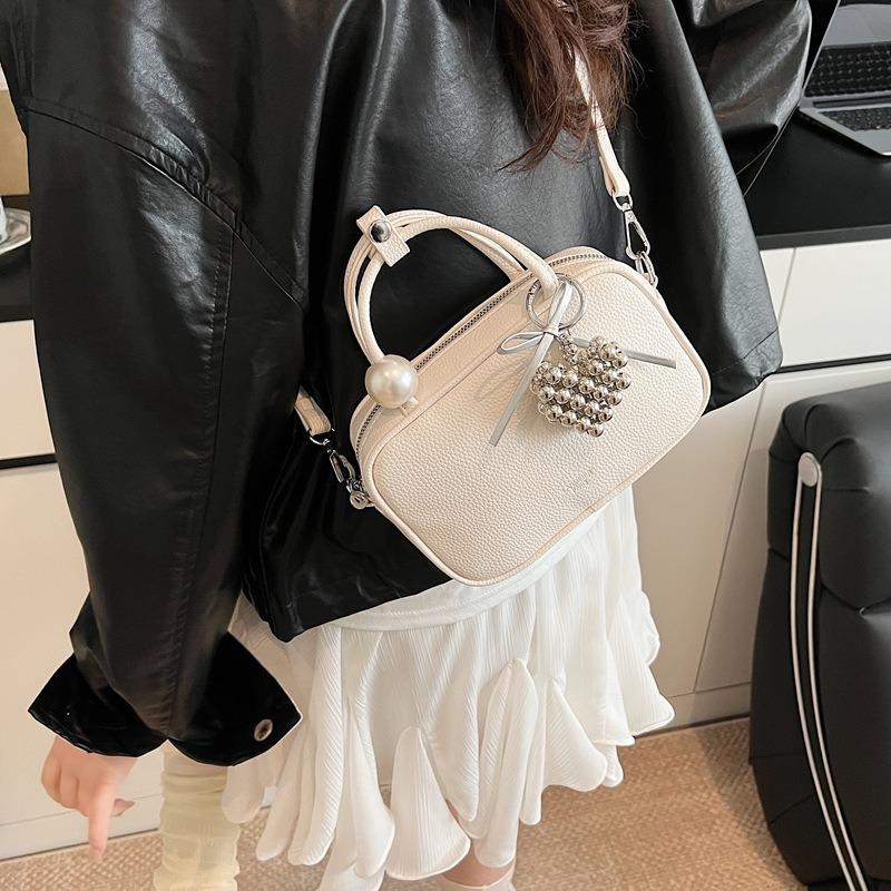 Summer Popular Small Bag Women's New Fashion Versatile Messenger Bag High-end Portable Small Square Bag