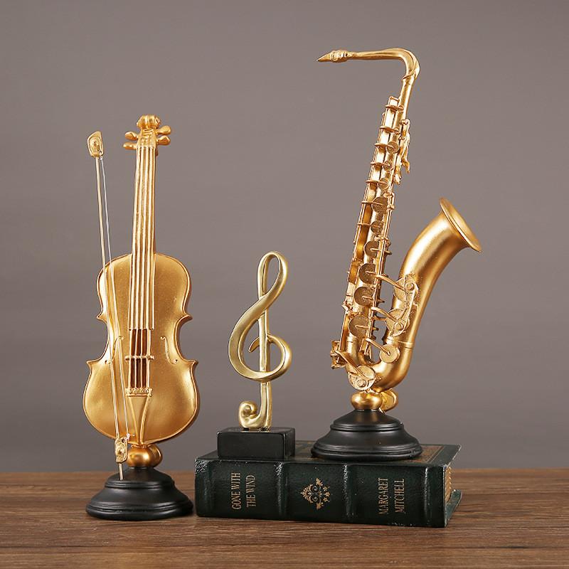 Elegante Ornamento in Resina di Violino e Sassofono per Decorazioni Festive di Casa e Ufficio