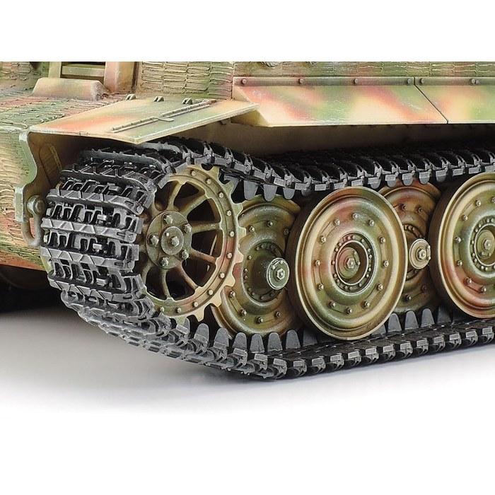 Tamiya 1/35 Military Miniature Series No.146 German Heavy Tank Tiger I Late Production Type Plastic Model 35146 Molded Color