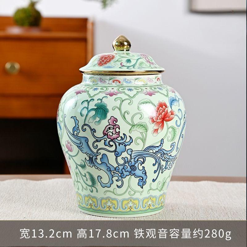 Vintage Ceramic Tea Canister Home Moisture-proof Storage for Candy Nuts and Coffee Beans Desktop Blue and White Porcelain Vase