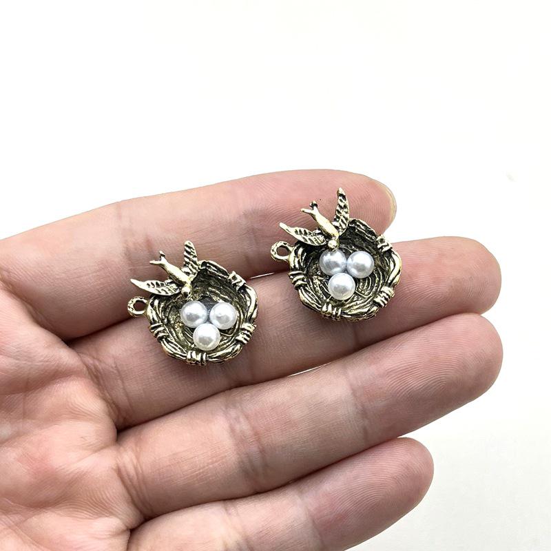 DIY Retro Alloy Bird's Nest Pendant with Oil Drop Design