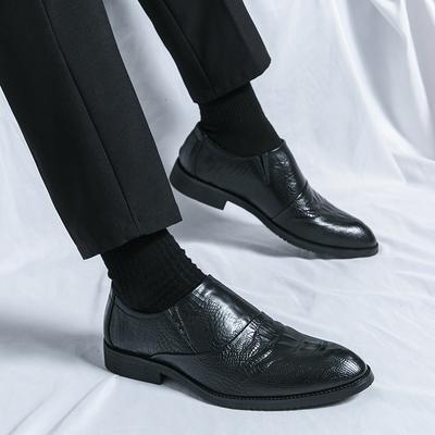 Fashion Designer Dress Shoes for Men Slip On Fashion Brand Business Casual Leather Shoes for Men Wedding Party Shoes Men Moccasins