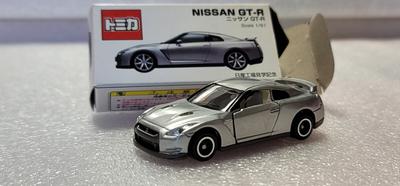 Tomica Factory Nissan GTR R35 Diecast Car