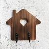 Decorative Wooden Key Hanger Wall-Mounted Key Storage Rack with Hooks House Shaped Entryway Decoration Coat Organizer