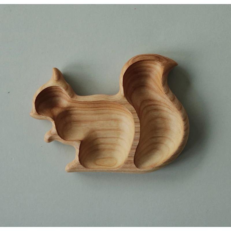 1pc Squirrel Snack Tray, Animal Shaped Nut Tray Fruit Holder Wooden Crafts