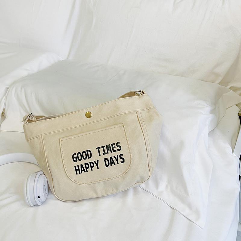 

Stylish Korean Children s Shoulder Bag With Large Capacity For Boys And Girls Adventures OffWhite