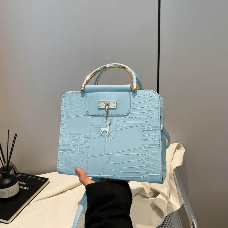 Premium Texture 2025 Spring New Women's Bag Solid Color Temperament Handbag Women's Messenger Bag Shoulder Bag Fashionable and Versatile