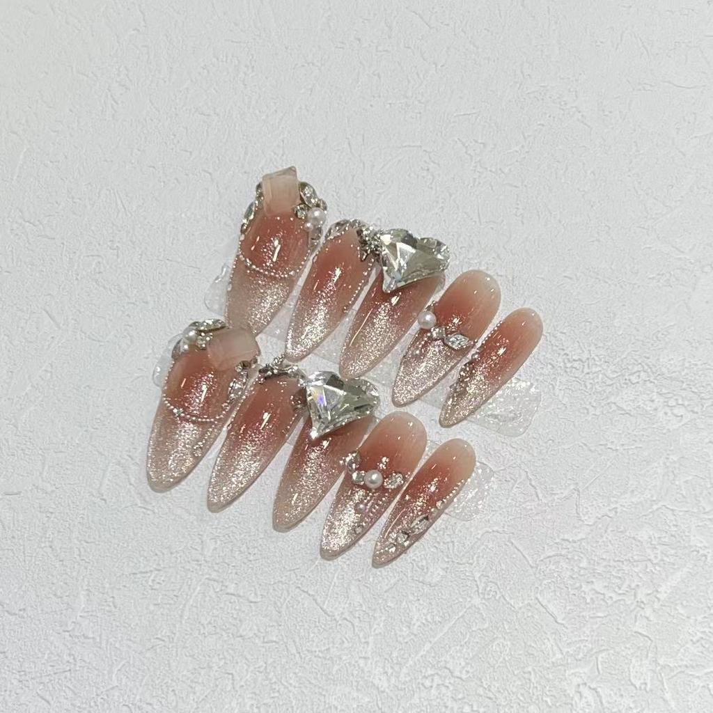 Wearing Armor Pure Handmade Fake Nails Finished Elf Princess Blush Cat Eye Blind Love Diamond Long Nail Art Patch