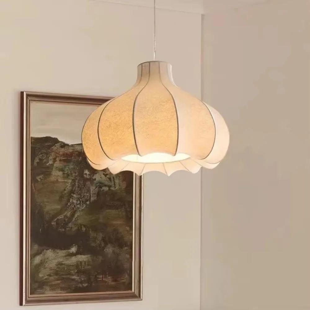 New French Medieval Pendant Luxury Chandelier for Living Room Clothing Store Simple Creative Cream Wind Fabric Hanging Lamp