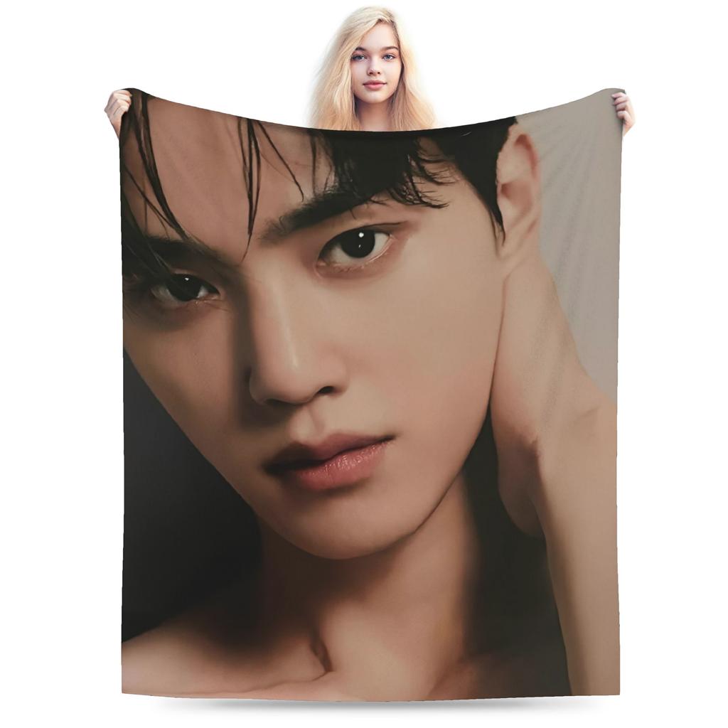 Song Kang Korejský Pop Deku Pikniková Flanelové Ložní Přikrývky Na Pohovku Židli Teplý Design Kvalitní Přehoz Dárek