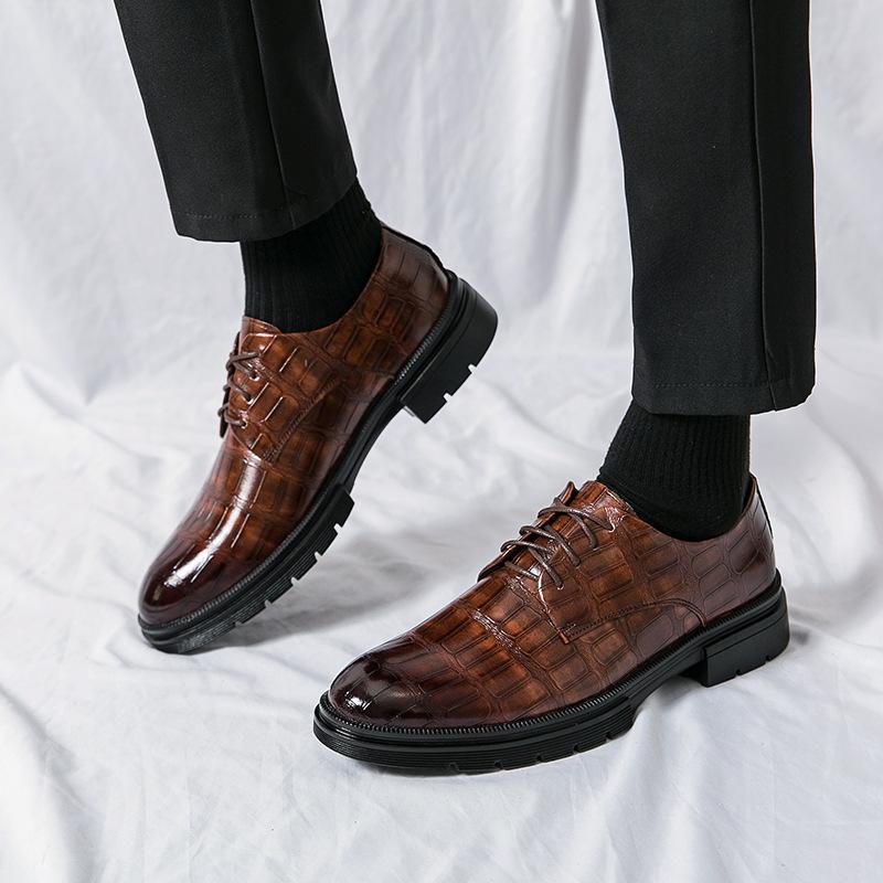 Men's Shoes Large Size New Leather Shoes Fashion Men's Block Carved Business Dress Leather Shoes Wedding Groom Shoes