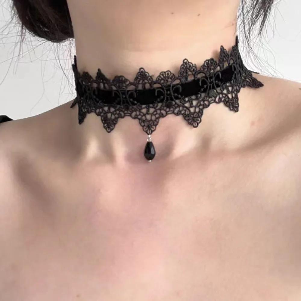 Elegant Black Lace Bowkot Choker Necklace Gothic Collar Necklace Vintage Choker Short Necklace Valentine's Day Gifts Jewelry