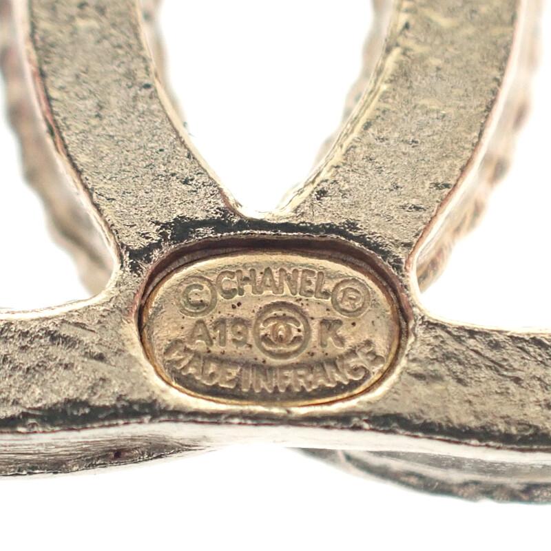 CHANEL  Pierce gold metal Women