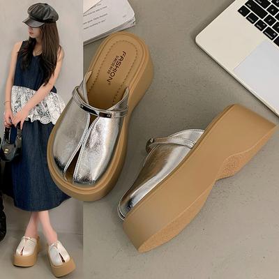 Baotou Semi-versatile Women's Summer Fashion Slippers European Station One Pedal 2025 New Outer Wear Platform Lazy Sandals