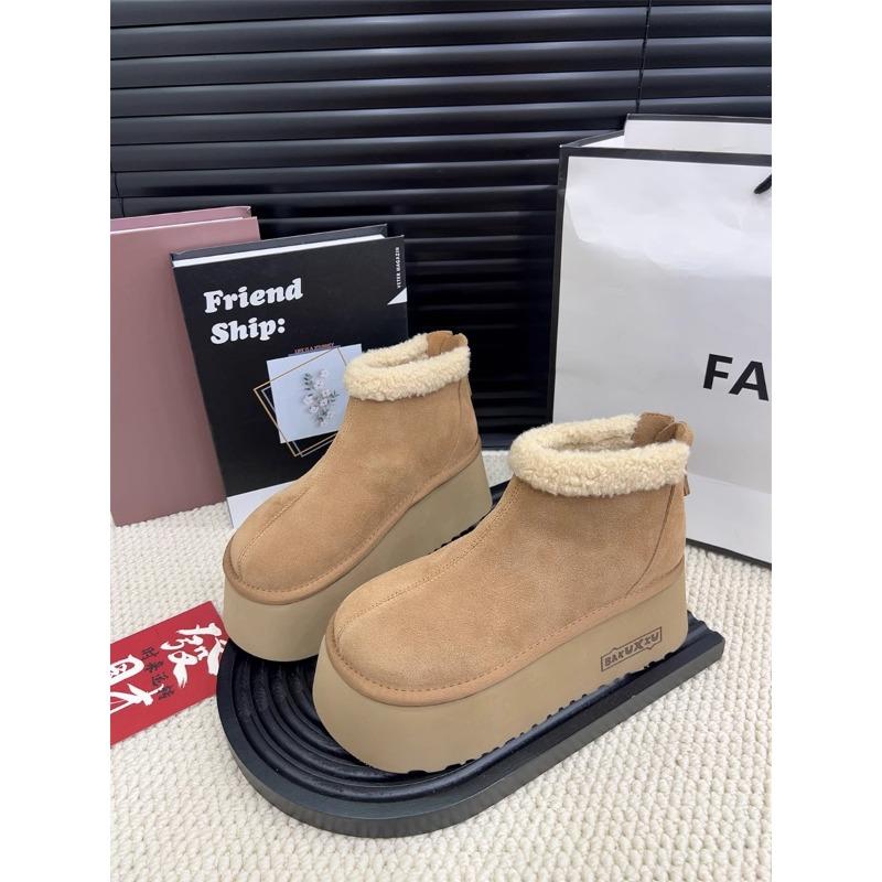 Suede Women Winter Ankle Boots Platform Designer Fur Short Plush Mid Heel Cotton Shoes 2025 Trend Warm Winter Zipper Boots for Women