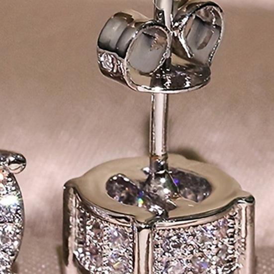 Rhinestone Ear Studs Lightweight Sparkling Stud Earrings Elegant Daily Wear Earrings Jewelry for Women Men Party Accessories