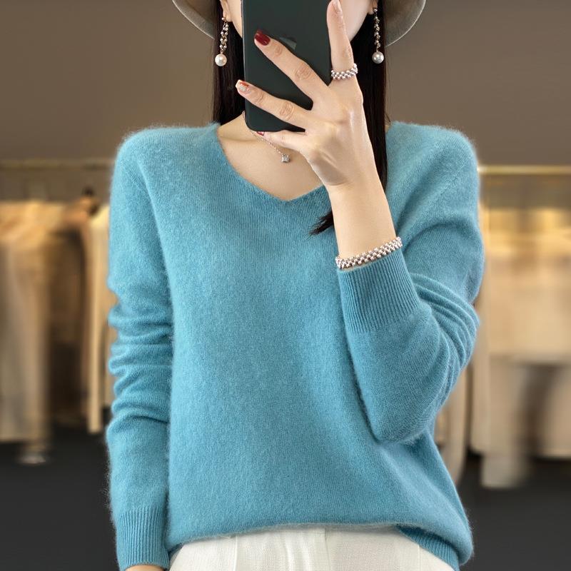 2024 A/W Women's V-Neck Loose Wool & Cashmere Sweater - Soft, Versatile Knit