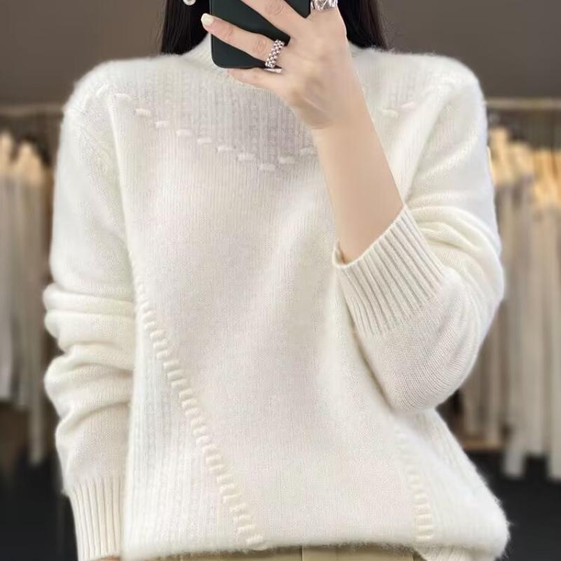 Thickened Half-high Neck Sweater for Women, Warm and Loose Long-sleeved Short Winter Base Sweater