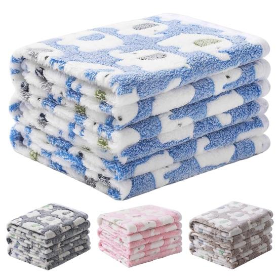 Pet Winter Blanket Super Soft Elephant Pattern Cozy Coral Fleece Cartoon Style Washable Dog Puppy Cat Throw Cage Sleeping Blanket