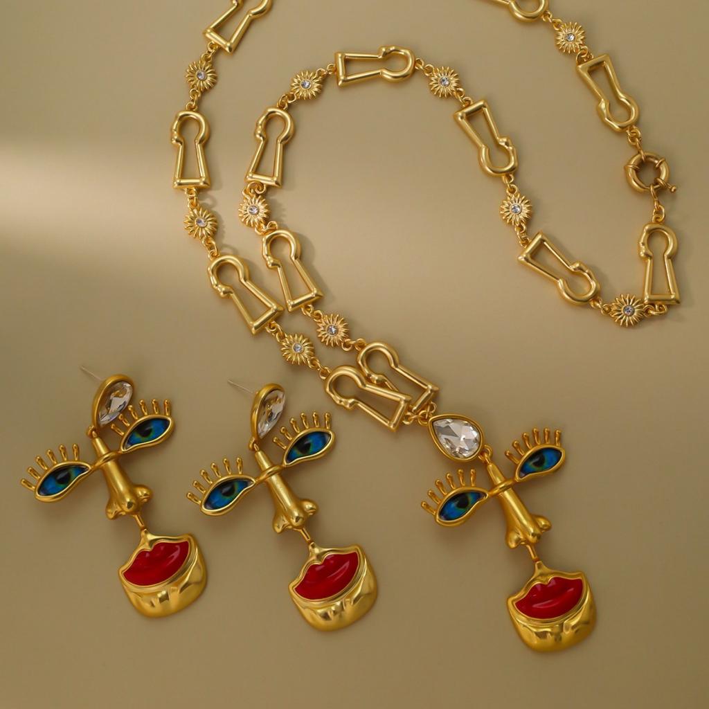 Medieval Vintage Western Retro Red Lips Nose And Eye Marking Earrings Silver Needle Electroplating Real Gold Three-Dimensional Design