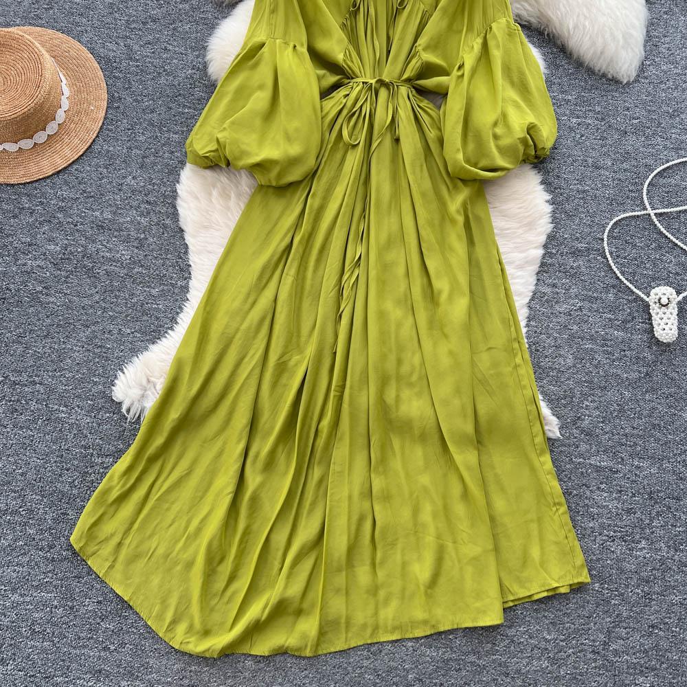 Retro V-Neck S páskem v pase Lucernový rukáv Délka ke kolenům A-Line Midi šaty Korejský Sle Letní Dlouhé šaty pro ženy